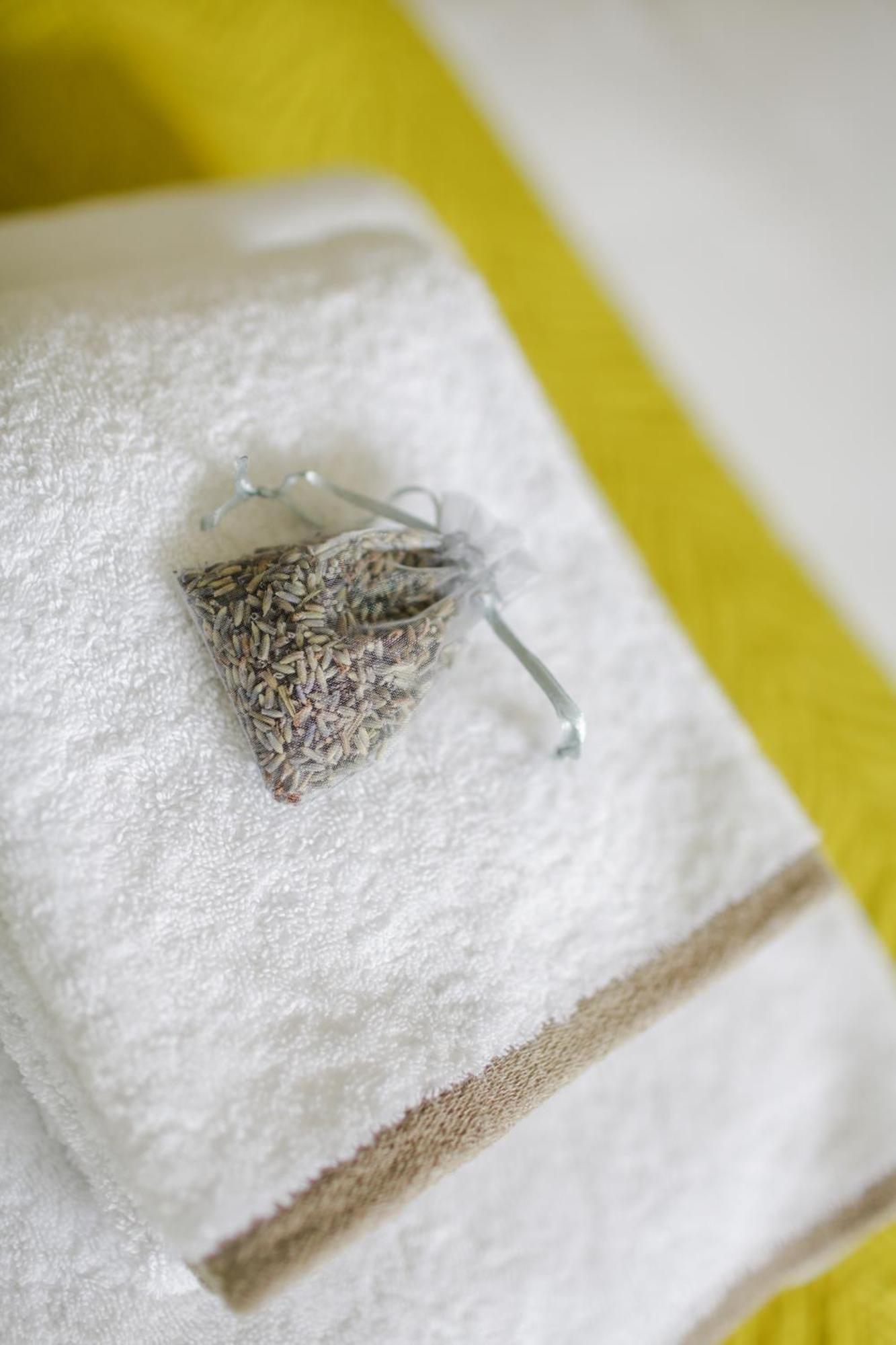 格雷斯精品住宿加早餐酒店 巴斯 客房 照片 A sachet of lavender